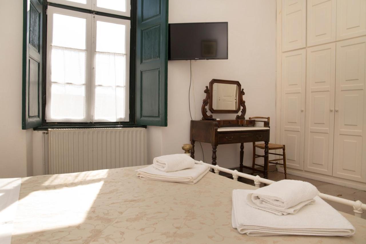 1861 Mansion Spetses Βίλα Εξωτερικό φωτογραφία