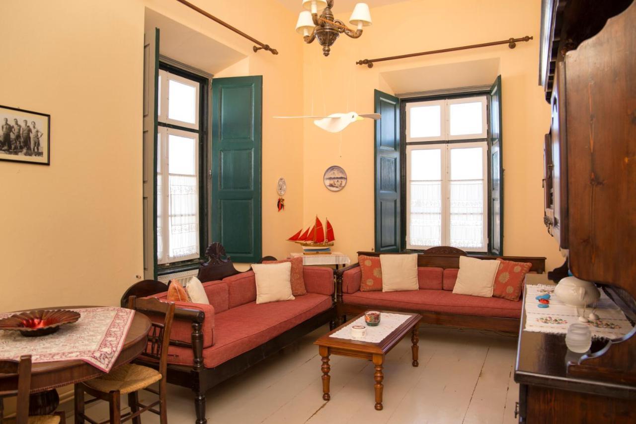 1861 Mansion Spetses Βίλα Εξωτερικό φωτογραφία