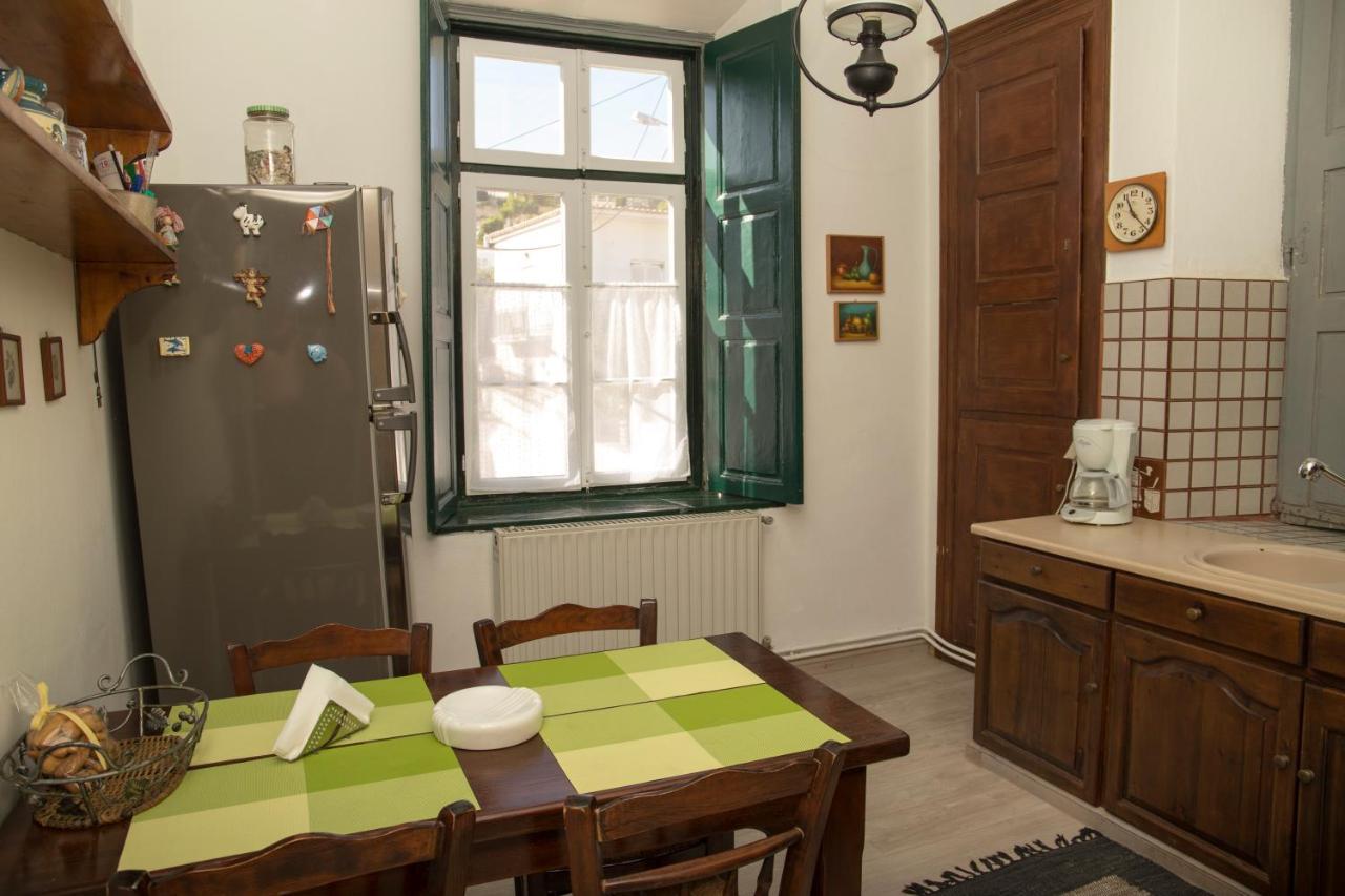 1861 Mansion Spetses Βίλα Εξωτερικό φωτογραφία
