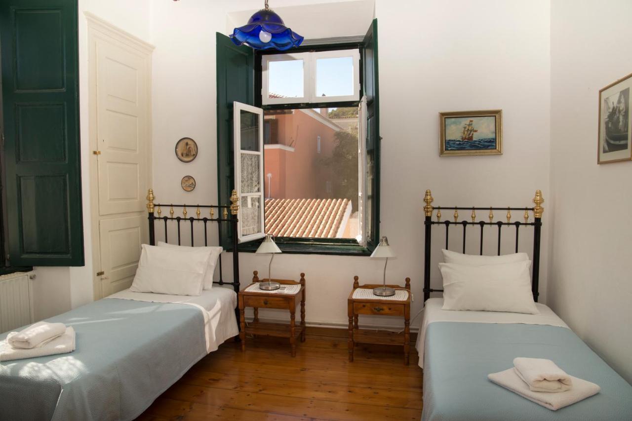 1861 Mansion Spetses Βίλα Εξωτερικό φωτογραφία
