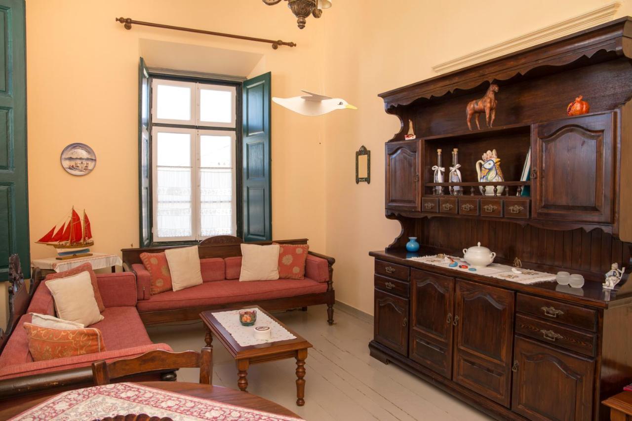 1861 Mansion Spetses Βίλα Εξωτερικό φωτογραφία