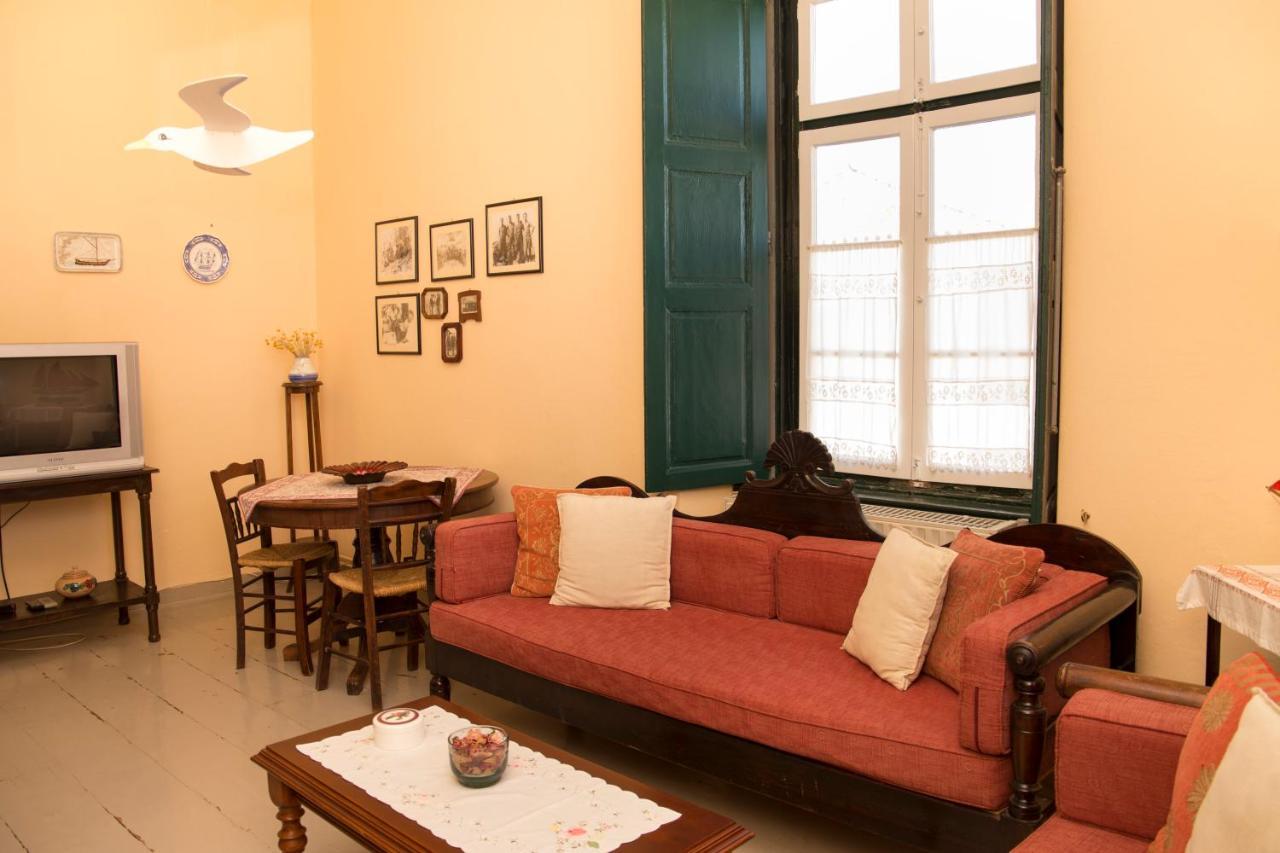 1861 Mansion Spetses Βίλα Εξωτερικό φωτογραφία