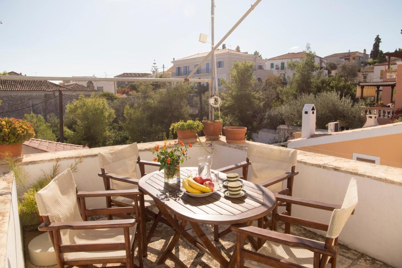 1861 Mansion Spetses Βίλα Εξωτερικό φωτογραφία